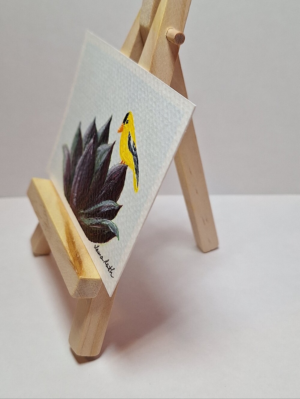"Golden Perch" Hand-painted acrylic painting (Tiny original artwork!) - Picture 7 of 10